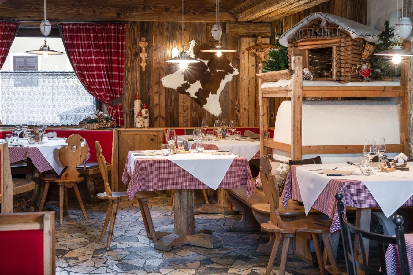 Hotel Garni Ladin Vigo di Fassa Exteriér fotografie