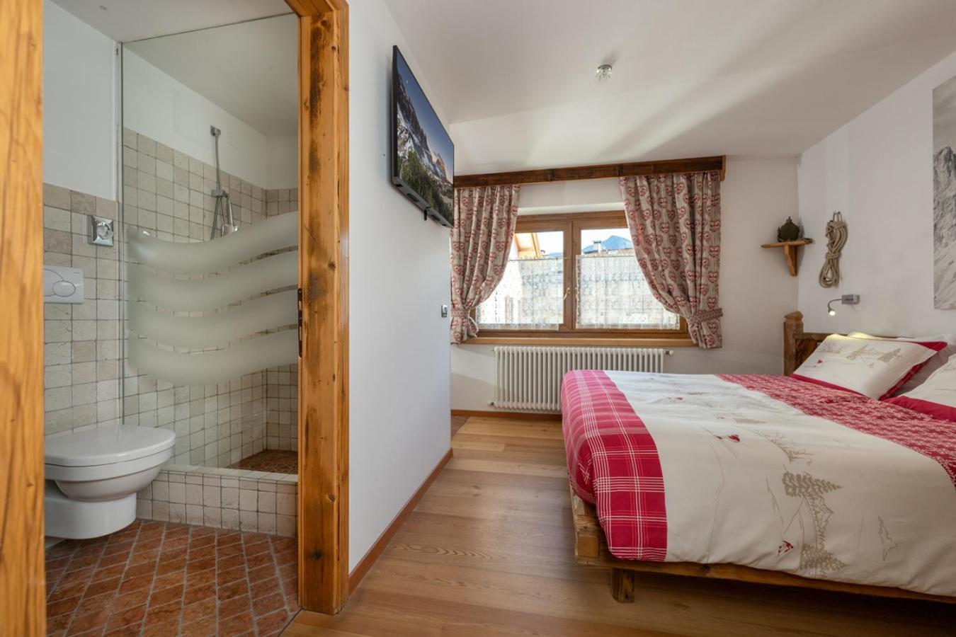 Hotel Garni Ladin Vigo di Fassa Exteriér fotografie