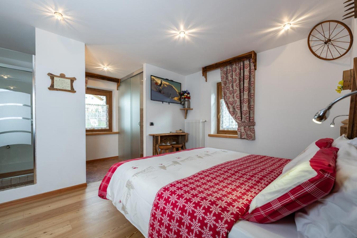 Hotel Garni Ladin Vigo di Fassa Exteriér fotografie